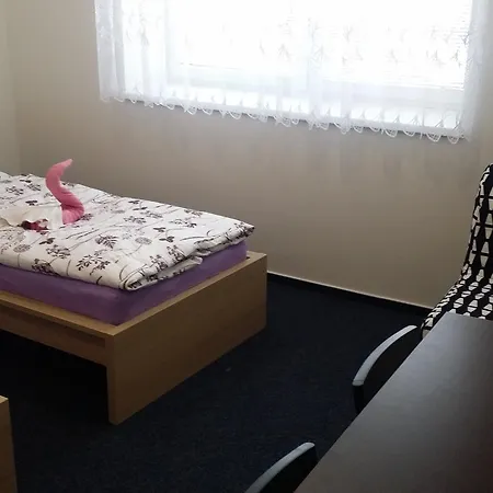 Ubytovani Nemcicky 3* Němčičky